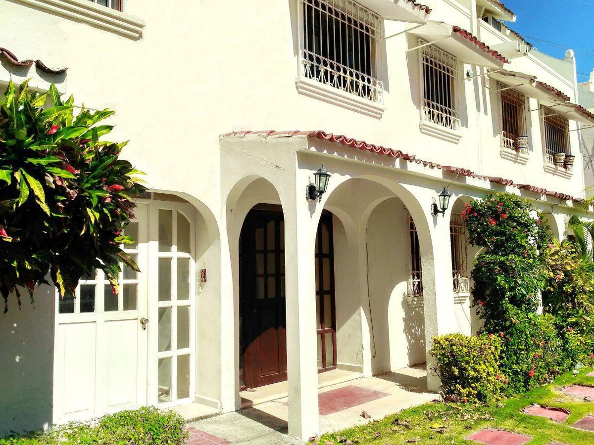 Bed and Breakfast Casa Blanca Boutique & Organic Cancún Esterno foto