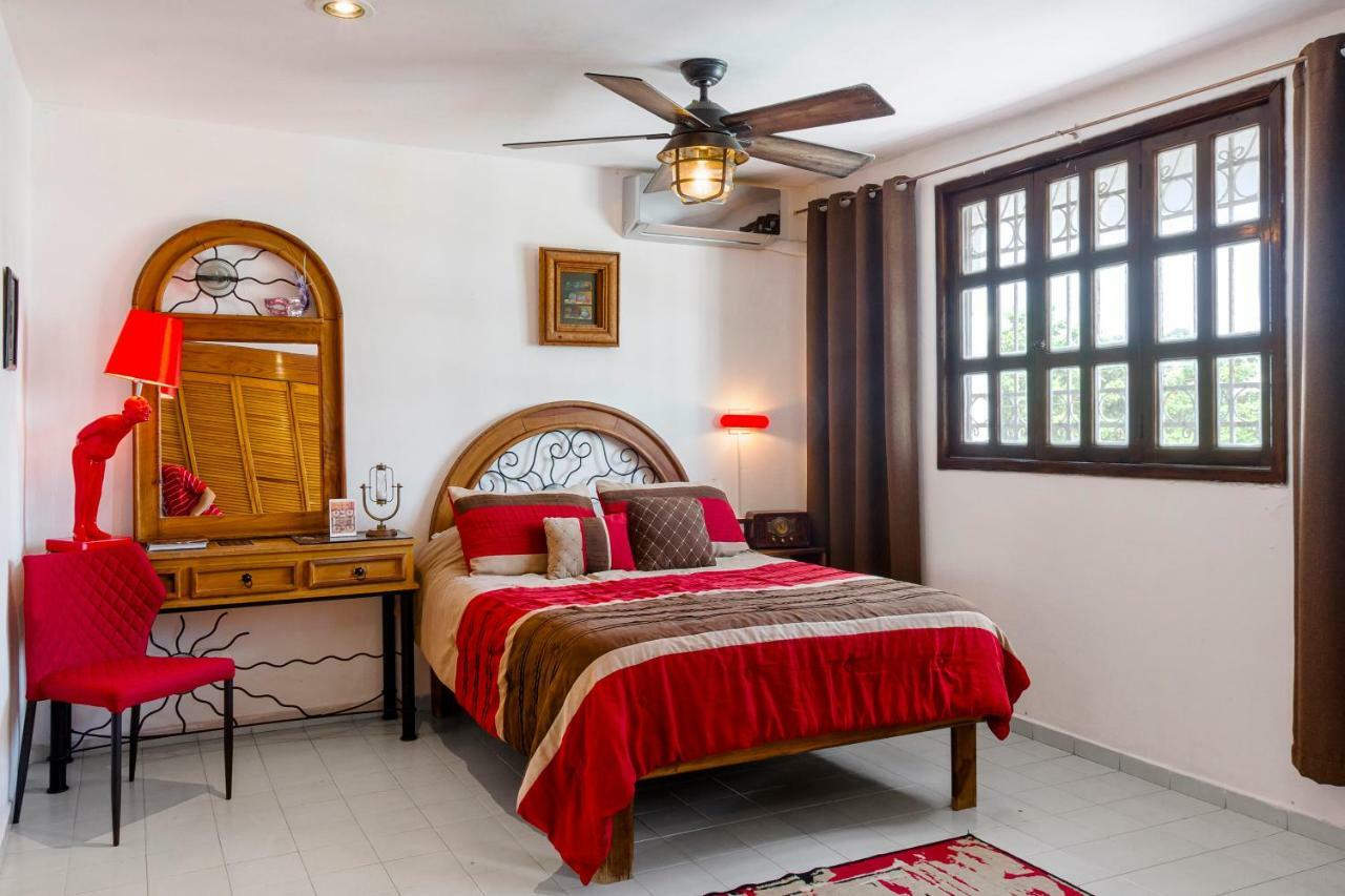 Bed and Breakfast Casa Blanca Boutique & Organic Cancún Esterno foto